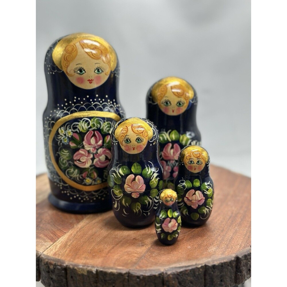 Ukrainian Art Nesting Blue Doll with Floral Painting 5 Nested Dolls